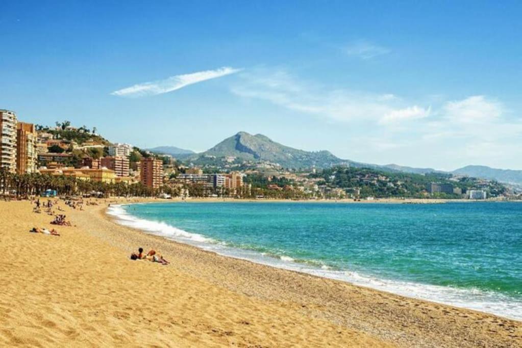 Old Town Ground Floor New Apartment, Beach, Parking Malaga